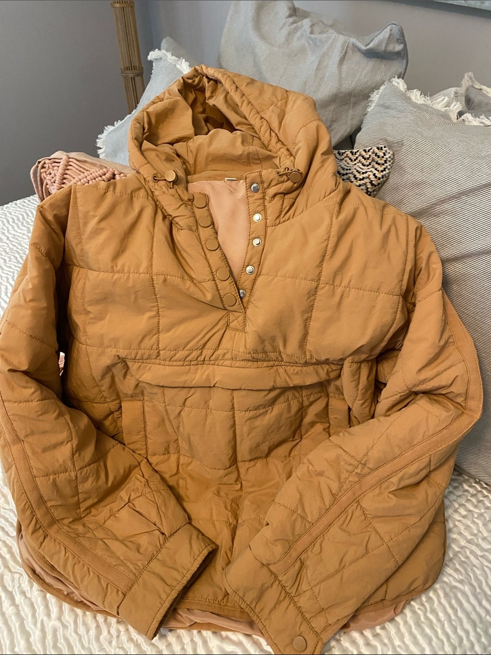 Quilted Hooded Pullover Jacket - Tan